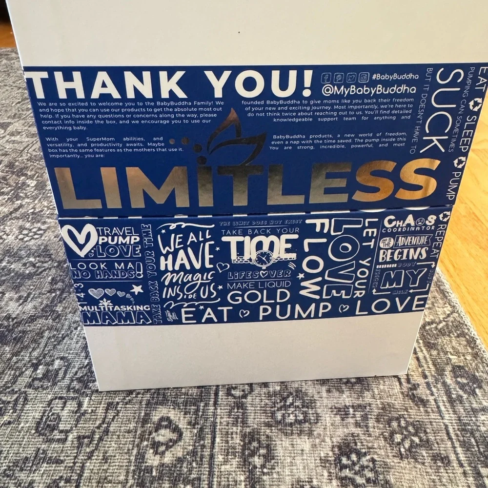 Black Portable Breast Pump - Picture 5 of 6